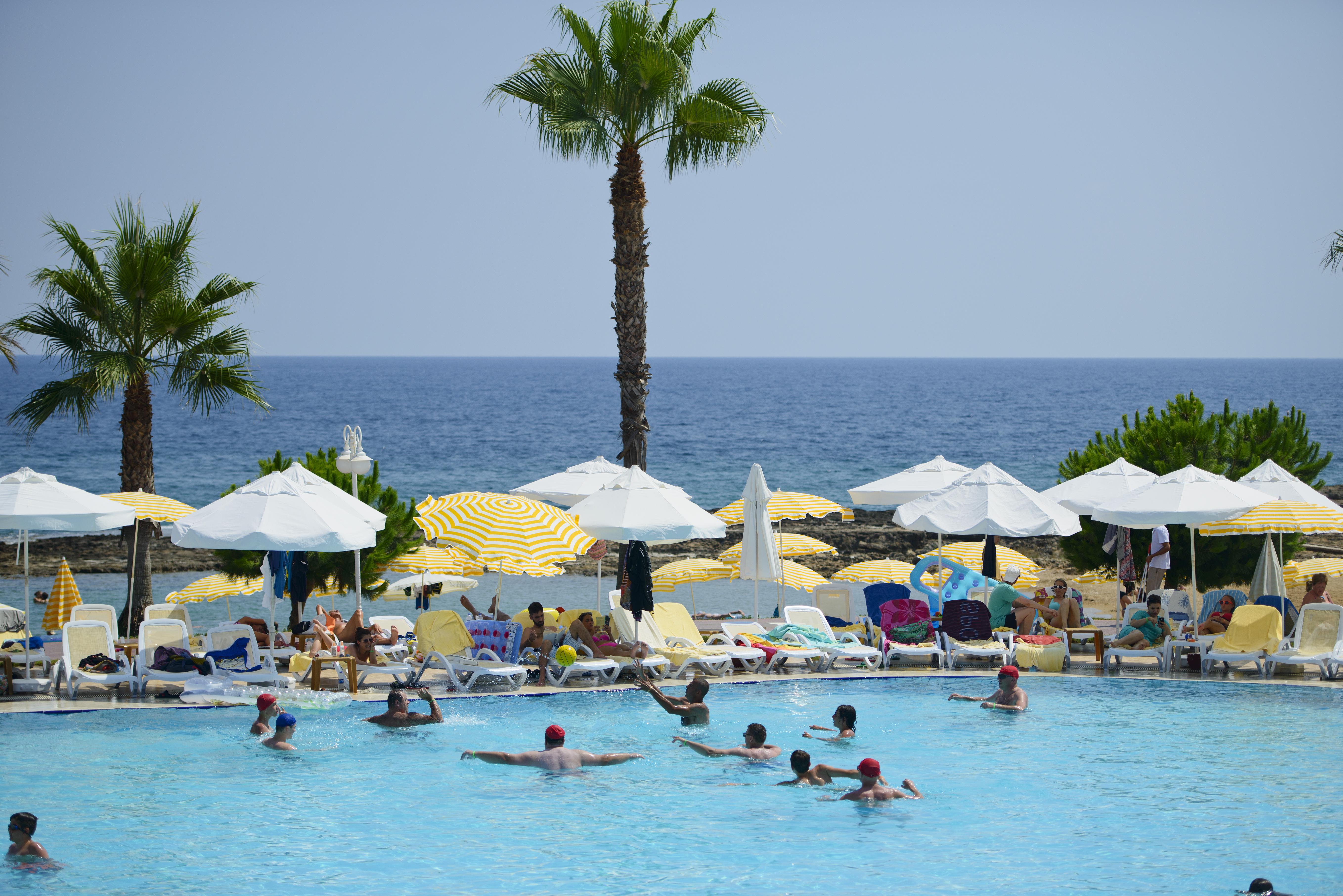 Oz Hotels Incekum Beach Resort & Spa Hotel Okurcalar Extérieur photo